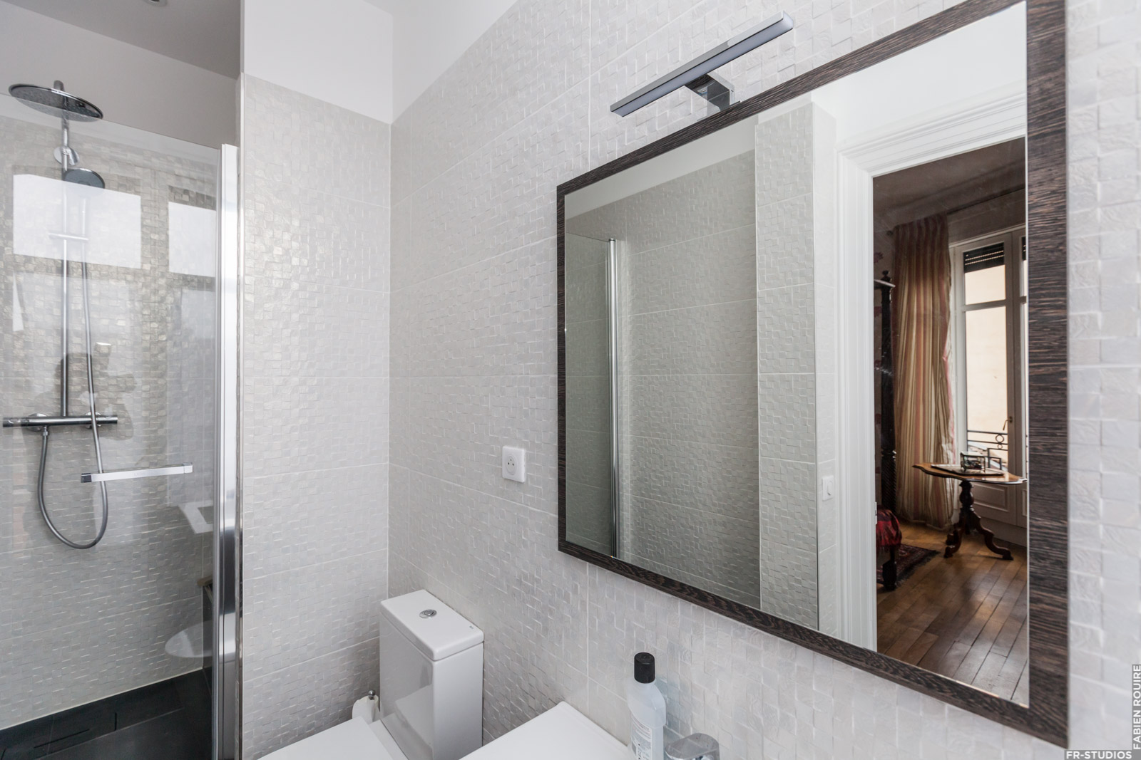 Rénovation de la salle de bain d'un appartement Haussmannien à Toulouse.