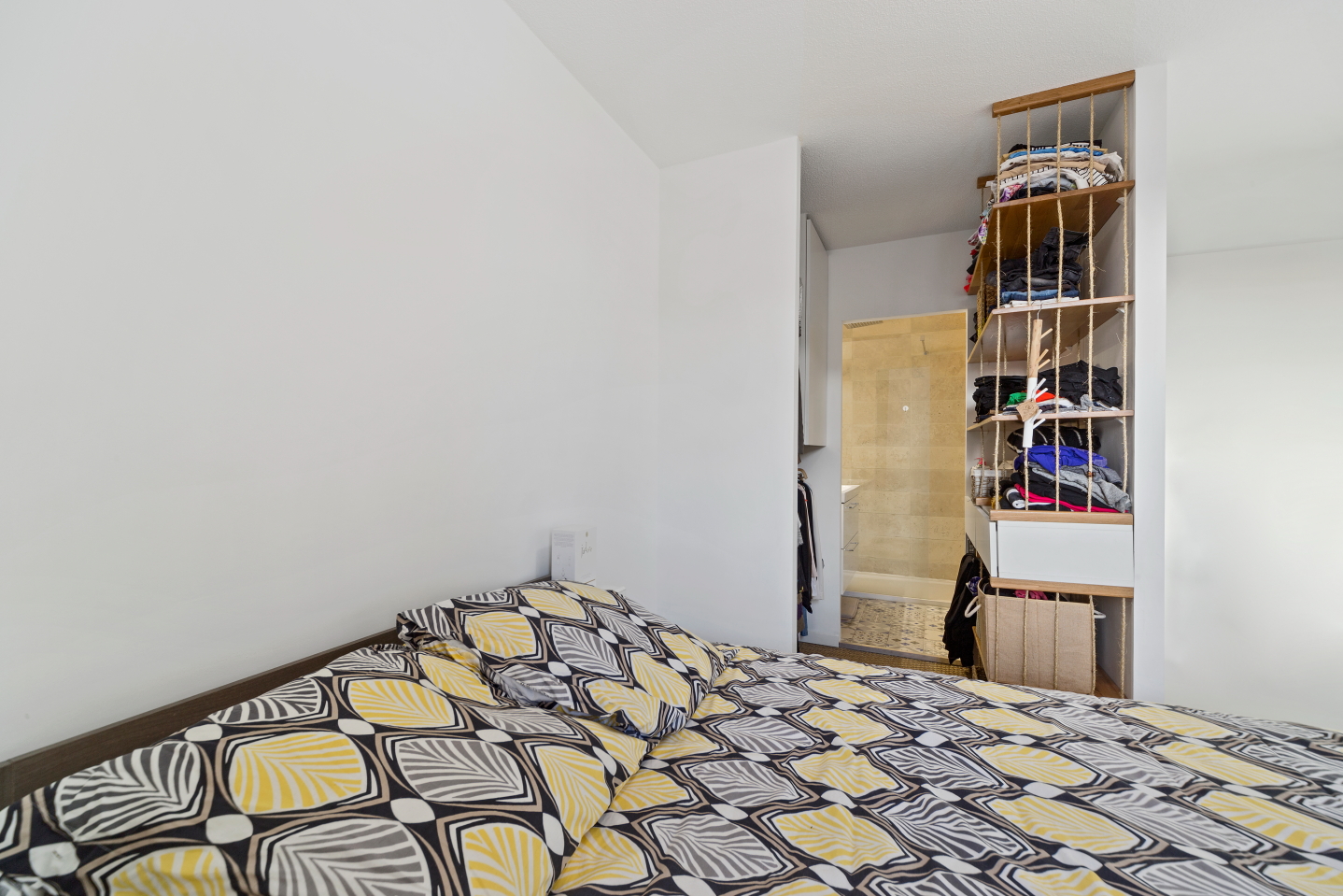 Rénovation de la chambre de l'appartement